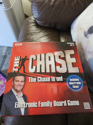 The chase family fun board - the,